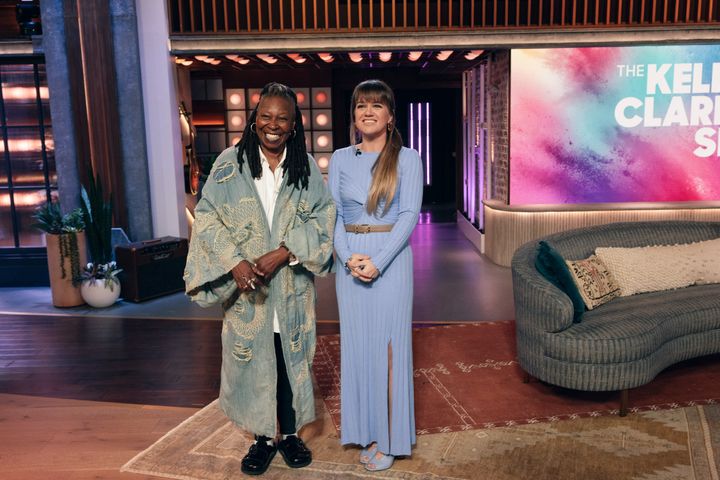 Whoopi Goldberg and Kelly Clarkson on “The Kelly Clarkson Show” on Monday. 