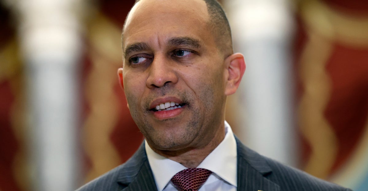 Hakeem Jeffries Calls Out Speaker Mike Johnson Over Missing Jan. 6 Plaque