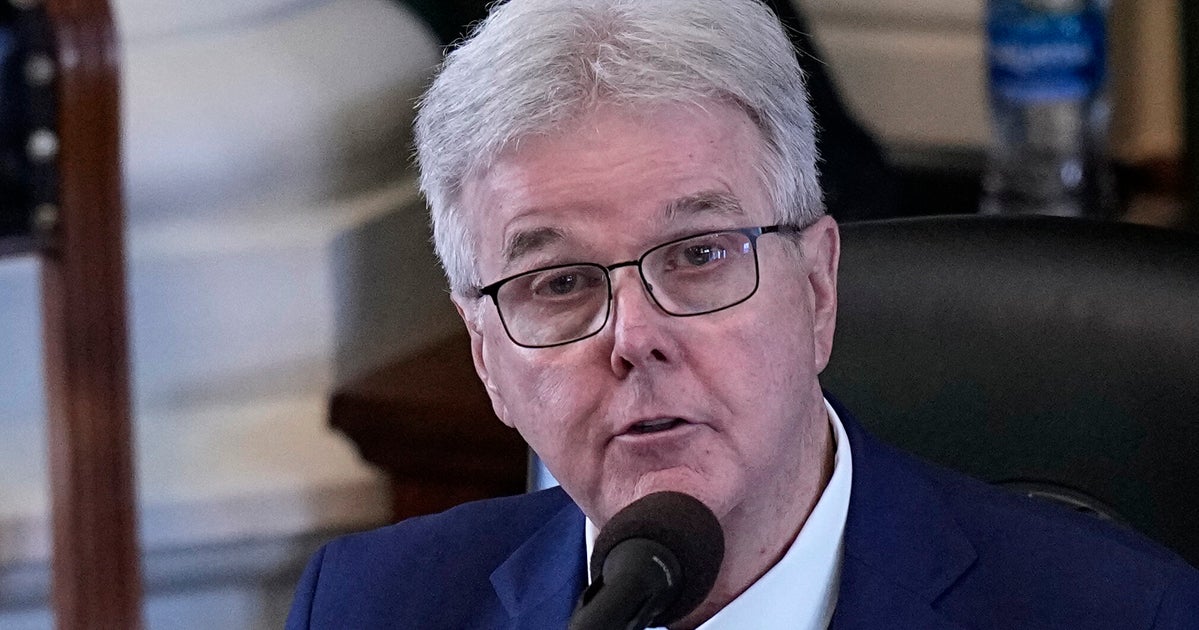 Texas GOP Lt. Gov. Dan Patrick Weirdly Claims Trump Is Not 'Ruling Class'