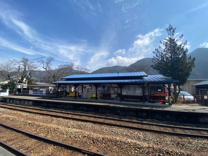 芦ノ牧温泉駅で