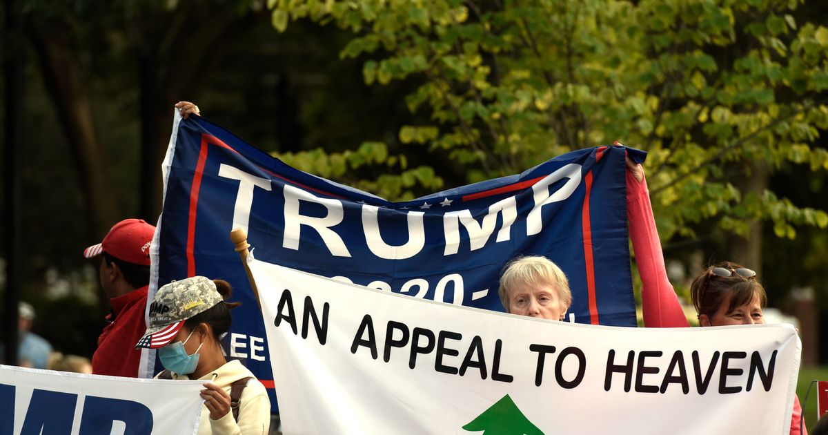 Here's What The 'Appeal To Heaven' Flag Flown Outside Justice Alito's Beach House Means