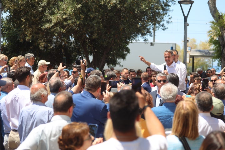 Ο Κυριάκος Μητσοτάκης κατηγόρησε τον ΣΥΡΙΖΑ για ψεύτικες προεκλογικές υποσχέσεις