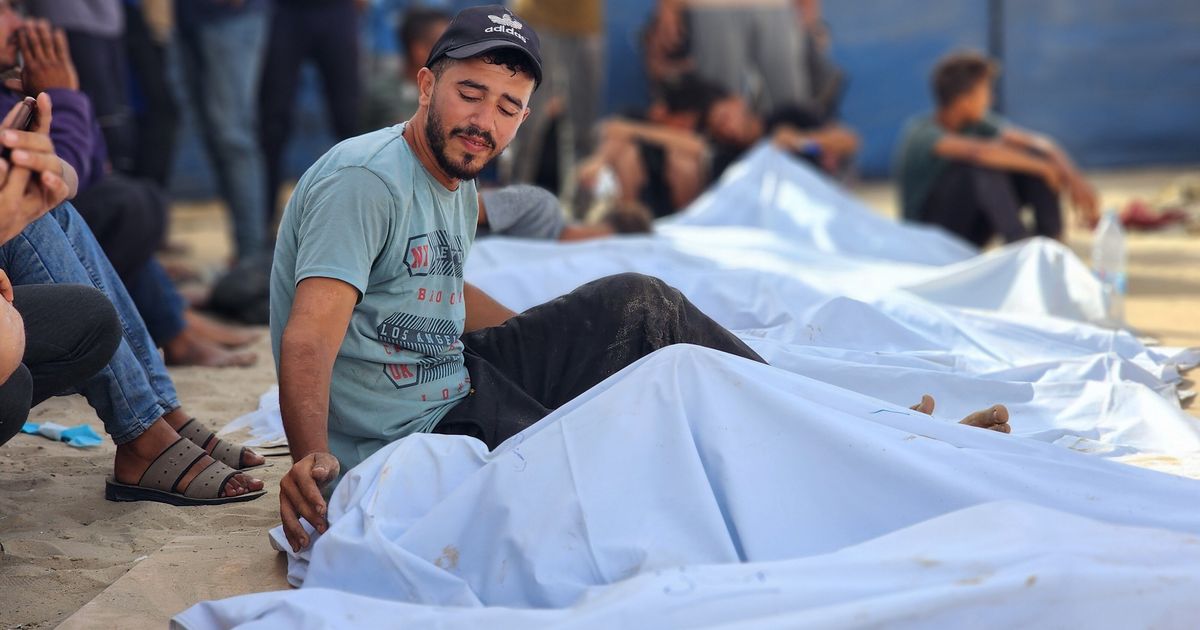 L’indignation suscitée par le massacre des tentes de Rafah n’a pas ralenti les frappes israéliennes