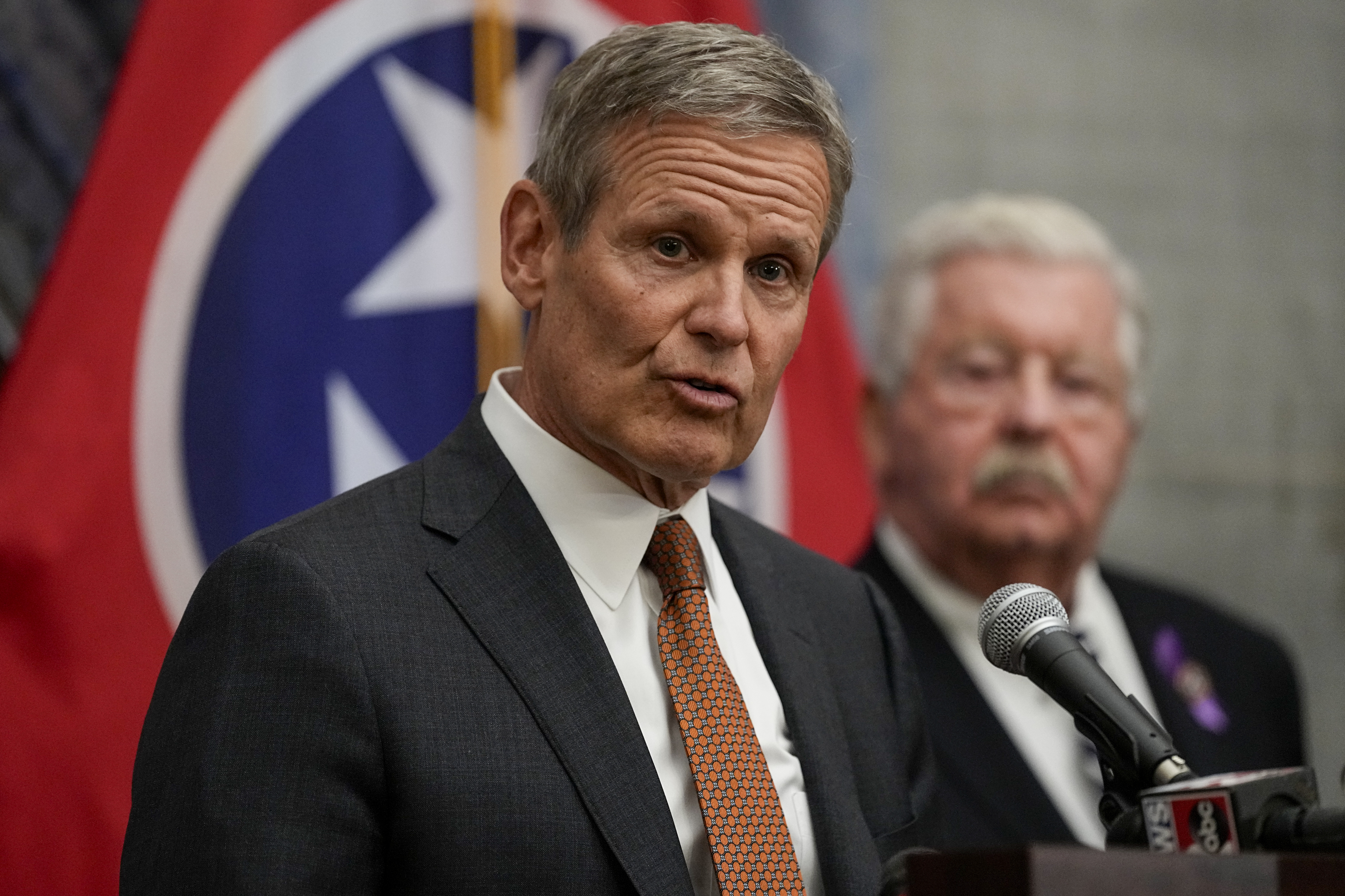 Tennessee Governor Signs Law To Stop Adults From Helping Minors Access ...