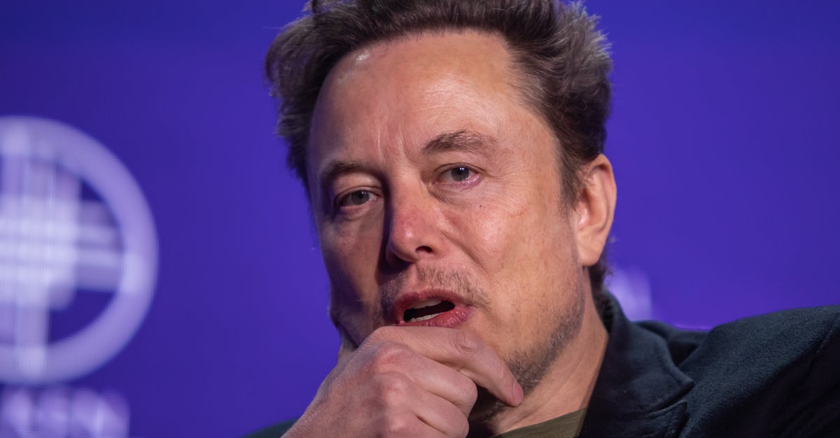 Trump Reportedly Considering Advisory Role For Elon Musk If He’s Elected In November