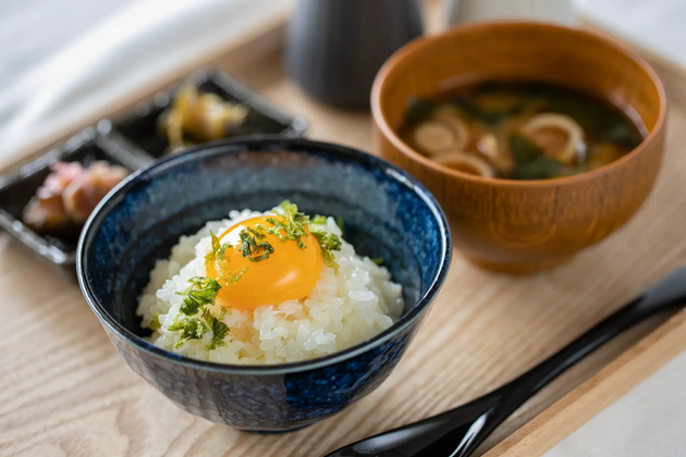 地元地域の食材を使った食事