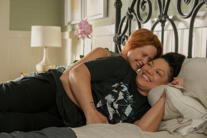 Cynthia nixon and sara ramírez in