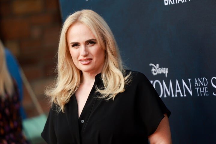 Rebel Wilson apoia atores que interpretam papéis gays e heterossexuais.