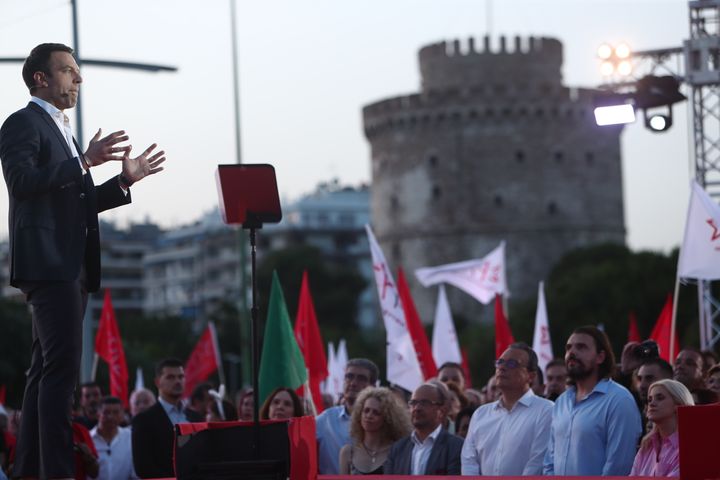 Με αυτό το μήνυμα ξεκίνησε την ομιλία του στη Νέα Παραλία Θεσσαλονίκης δίπλα στον Λευκό Πύργο ο πρόεδρος του ΣΥΡΙΖΑ-ΠΣ, Στέφανος Κασσελάκης.