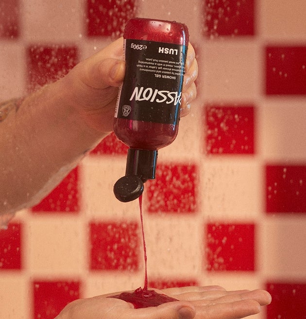 LUSHのボトルが生まれ変わる