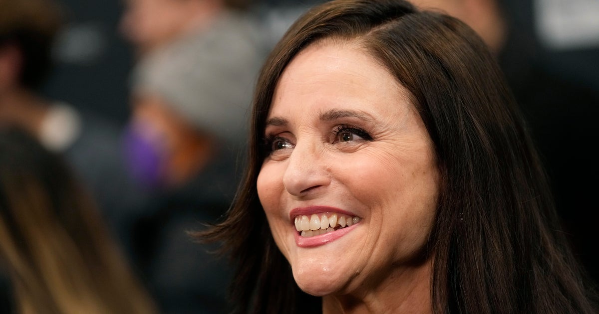 Julia LouisDreyfus Says Complaining About Political Correctness In Comedy Is A Red Flag  HuffPost Julia LouisDreyfus Says Complaining About Political Correctness In Comedy Is A Red Flag  HuffPost