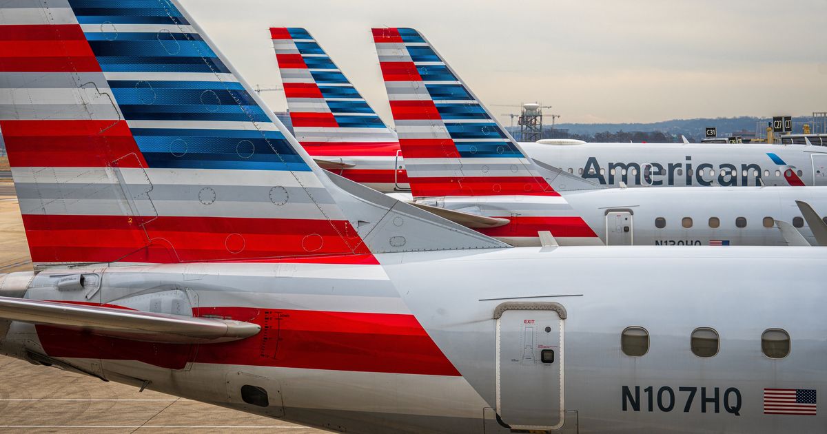 American Airlines CEO Calls Removal Of Black Passengers From Phoenix Flight ‘Unacceptable’