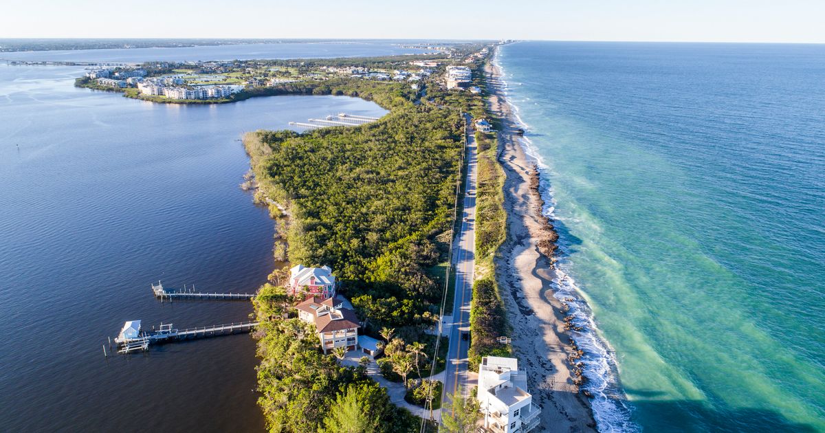 Parents Of 6 Kids Drown In Rip Current During Florida Vacation