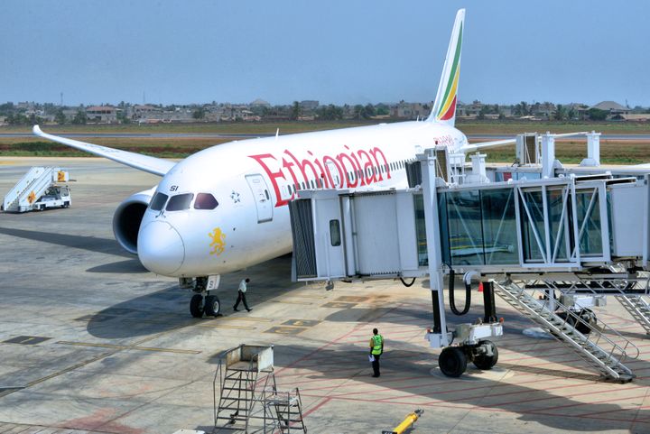  Ethiopian Airlines Boeing 787-8 Dreamliner (ET-ASI)