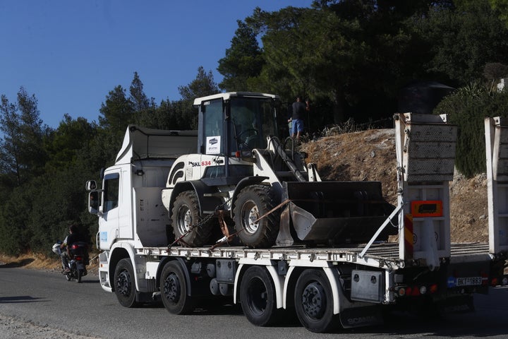 Πυρκαγιά στην περιοχή Κατσιμίδι στους πρόποδες της Πάρνηθας σε δασική έκταση, Σάββατο 29 Ιουνίου 2024 (ΣΩΤΗΡΗΣ ΔΗΜΗΤΡΟΠΟΥΛΟΣ / EUROKINISSI)