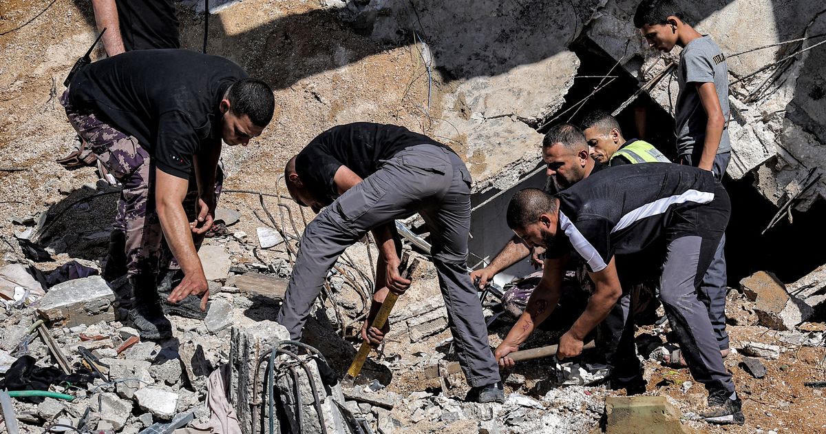 Une frappe aérienne israélienne en Cisjordanie tue un militant palestinien et en blesse cinq autres