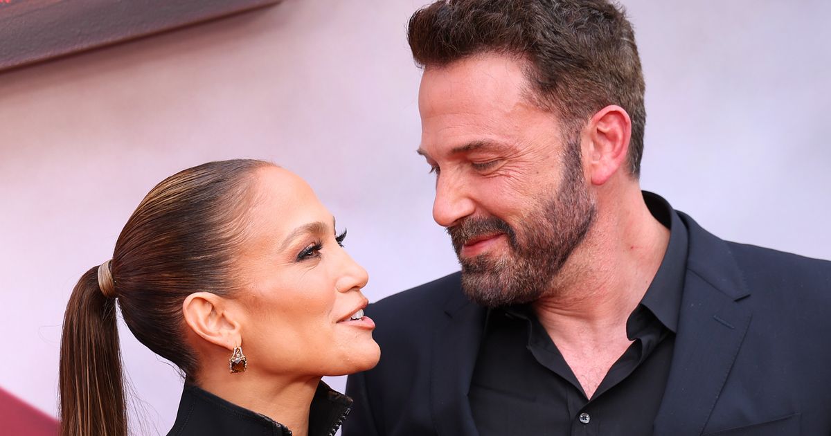 Jennifer Lopez Files for Divorce From Ben Affleck: Report