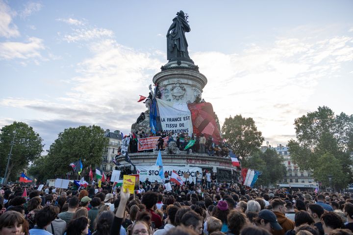 Πανηγυρισμοί στην Γαλλία για την ήττα της ακροδεξιάς (7 Ιουλίου 2024)