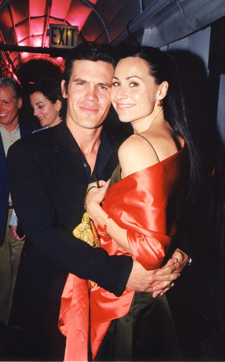 Minnie Driver und Josh Brolin während "ich bin dabei" Premiere in Los Angeles am 3. April 2000.