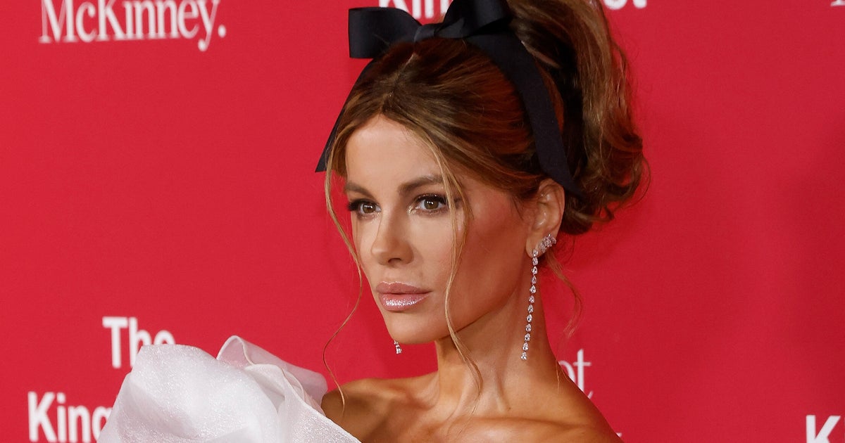 Kate Beckinsale Details How Grief Led To Weekslong Hospital Stay Kate Beckinsale Details How Grief Led To Weekslong Hospital Stay