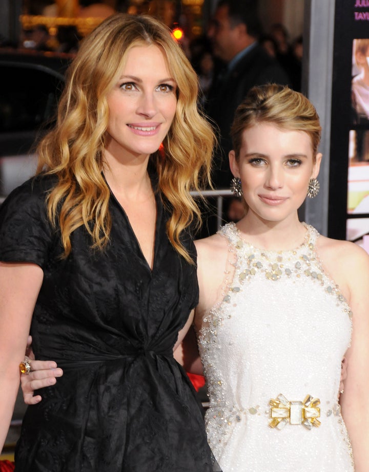 Emma Roberts, rechts, mit ihrer Tante Julia Roberts im Jahr 2010. 