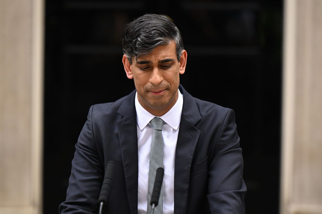 Rishi Sunak addresses the nation as he leaves 10 Downing Street for the last time.