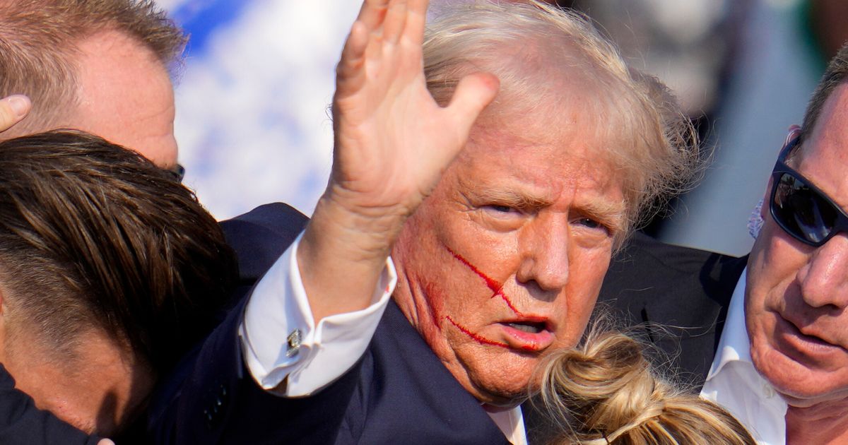 Donald Trump Fundraises With Photo From Assassination Attempt