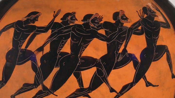 Panathenaic prize amphora with marathon runners at the Olympic games, ca 550-530 BC. Found in the collection of the Metropolitan Museum of Art, New York. Artist Euphiletos, Attic vase painter (6th century BC). (Photo by Fine Art Images/Heritage Images via Getty Images)