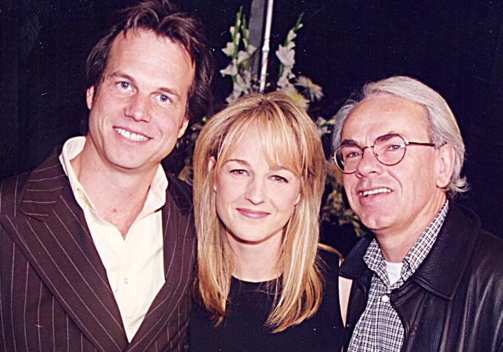 Von links, "Twister" Die Stars Bill Paxton, Helen Hunt und Regisseur Jan de Bont sind auf der ShoWest Film Exhibition Convention 1996 in Las Vegas zu sehen.