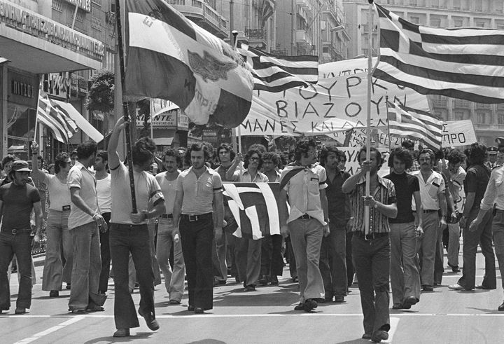 27 Ιουλίου 1974 Αθήνα πορεία υπέρ της Κύπρου