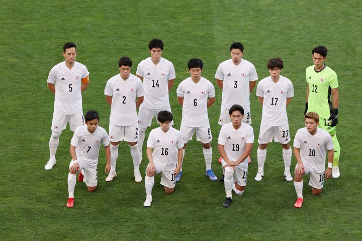 サッカー男子3位決定戦・メキシコ－日本。メキシコ戦に臨む日本先発イレブン＝2021年8月6日、埼玉スタジアム