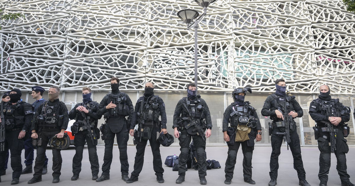 NextImg:Russian Man Arrested In Paris Over Alleged Plot To 'Destabilize' Olympics
