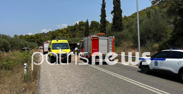 Ασθενοφόρα, πυροσβεστικά οχήματα και περιπολικά στον τόπο της φονικής σύγκρουσης - Ελαία Μεσσηνίας, 26 Ιουλίου 2024.