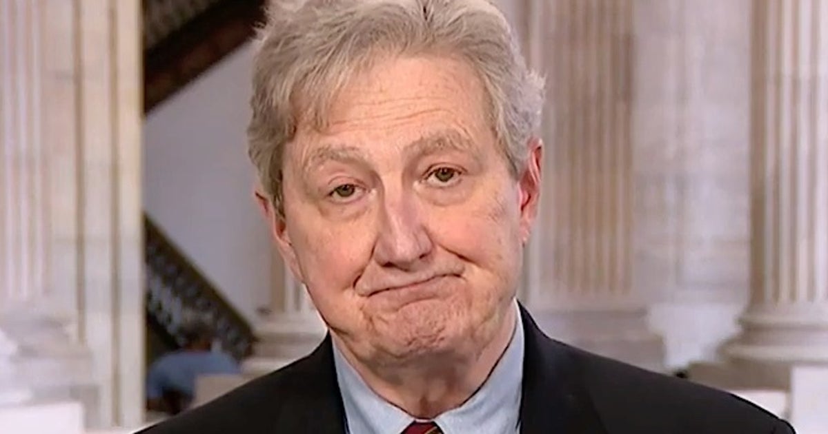 NextImg:GOP Senator Gets Called Out To His Face On Fox News Over Bizarre 'Ding Dong' Attack