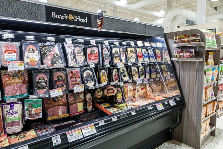 Boar’s Head Recollects 7 Million Extra Kilos Of Deli Meat Tied To Listeria Outbreak Boar’s Head Recollects 7 Million Extra Kilos Of Deli Meat Tied To Listeria Outbreak