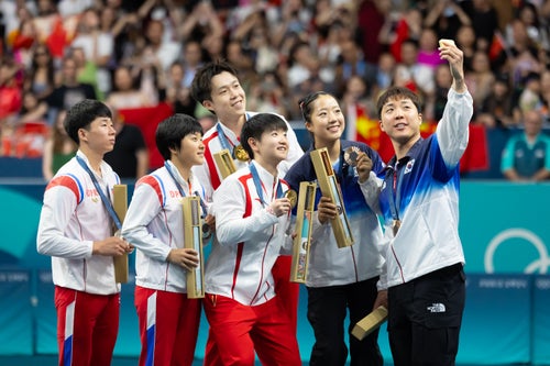 The selfie that's been hailed as showing the "true spirit" of the Olympics.