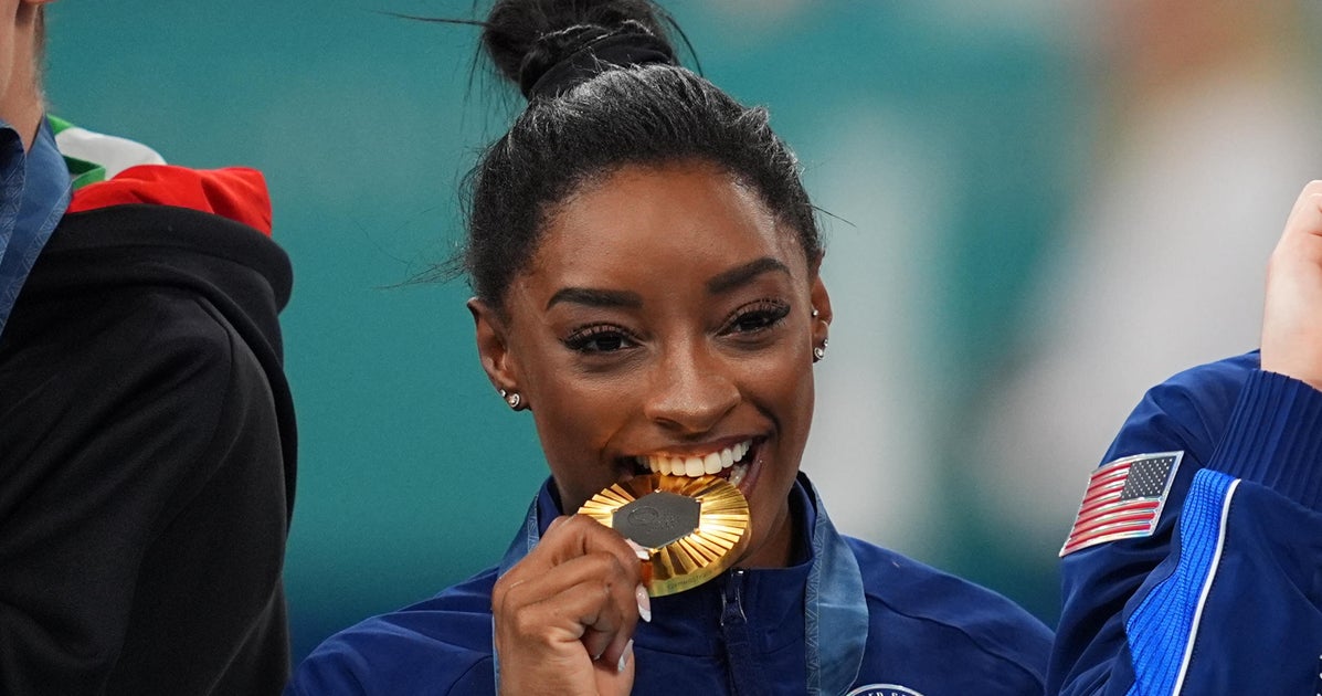 NextImg:Simone Biles Rates French Food In Olympic Village. Don't Expect Michelin Stars.