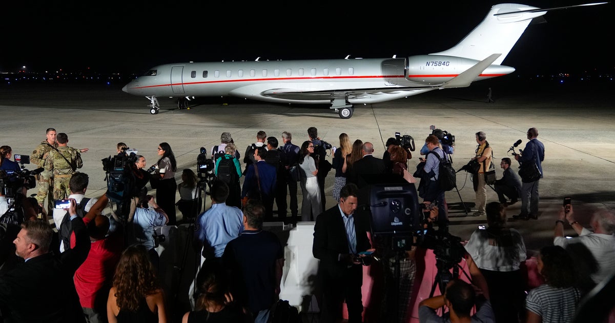 NextImg:Evan Gershkovich, Paul Whelan, Alsu Kurmasheva Land In U.S. After Prisoner Swap With Russia