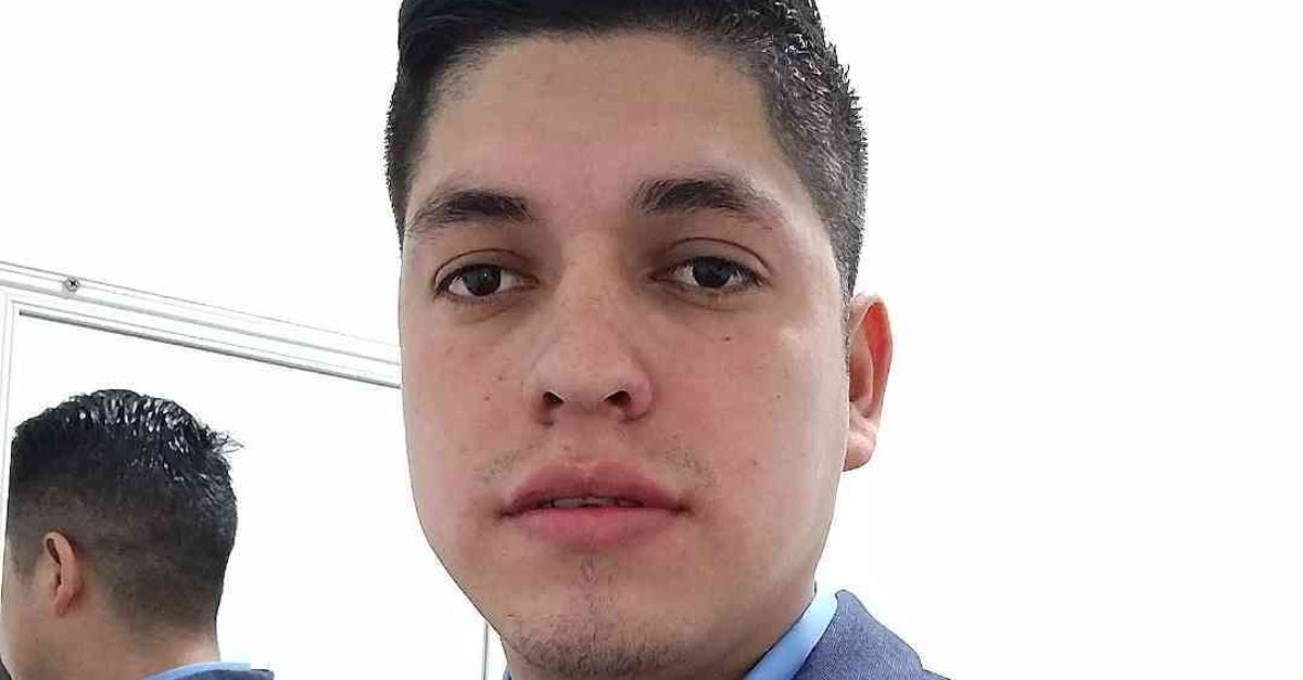 NextImg:Father Killed In Front Of Young Children While Trying To Stop Carjacking: Prosecutors