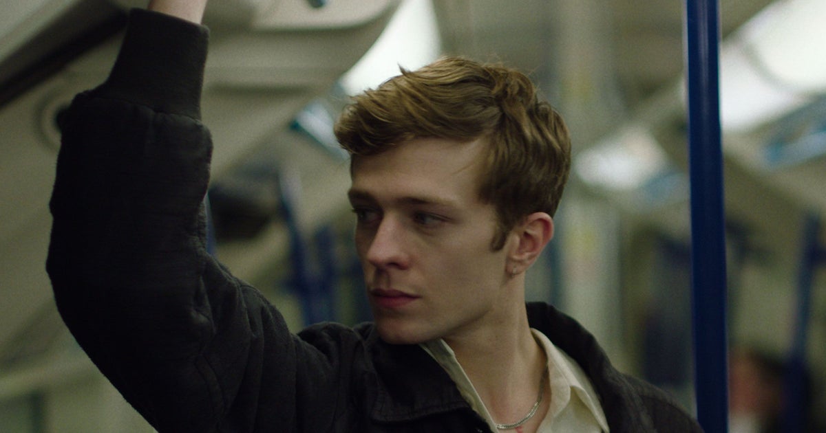 NextImg:A Gay Writer's Quest For Fame Leads Him To Sex Work In This Steamy New Drama