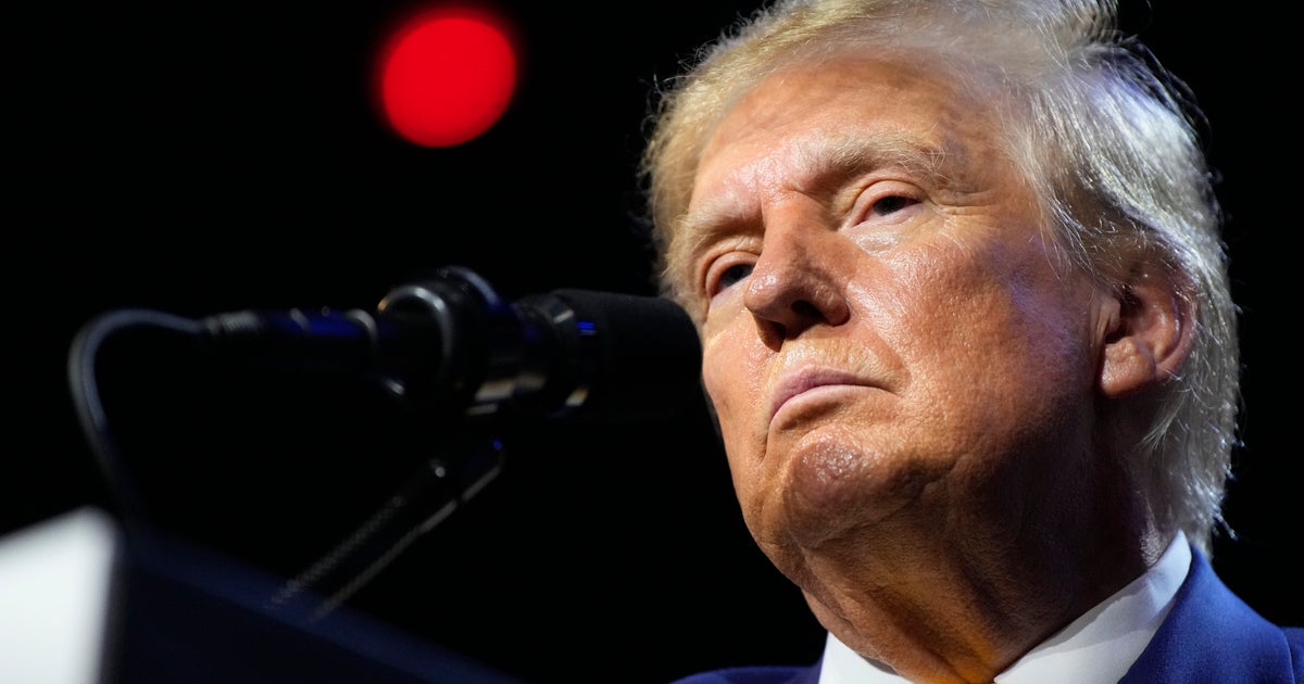 NextImg:Donald Trump Stews As Kamala Harris Draws Huge Crowds On Campaign Trail