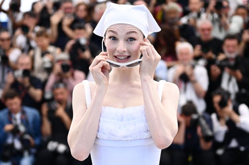 Actor Hunter Schafer said her "worried" parents merely wanted her to have proper "guidance" in Hollywood.