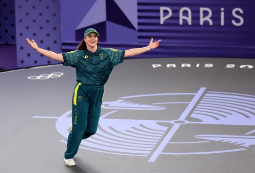 画像】「パリ五輪」ブレイキン女子オーストラリア代表のユニフォームが