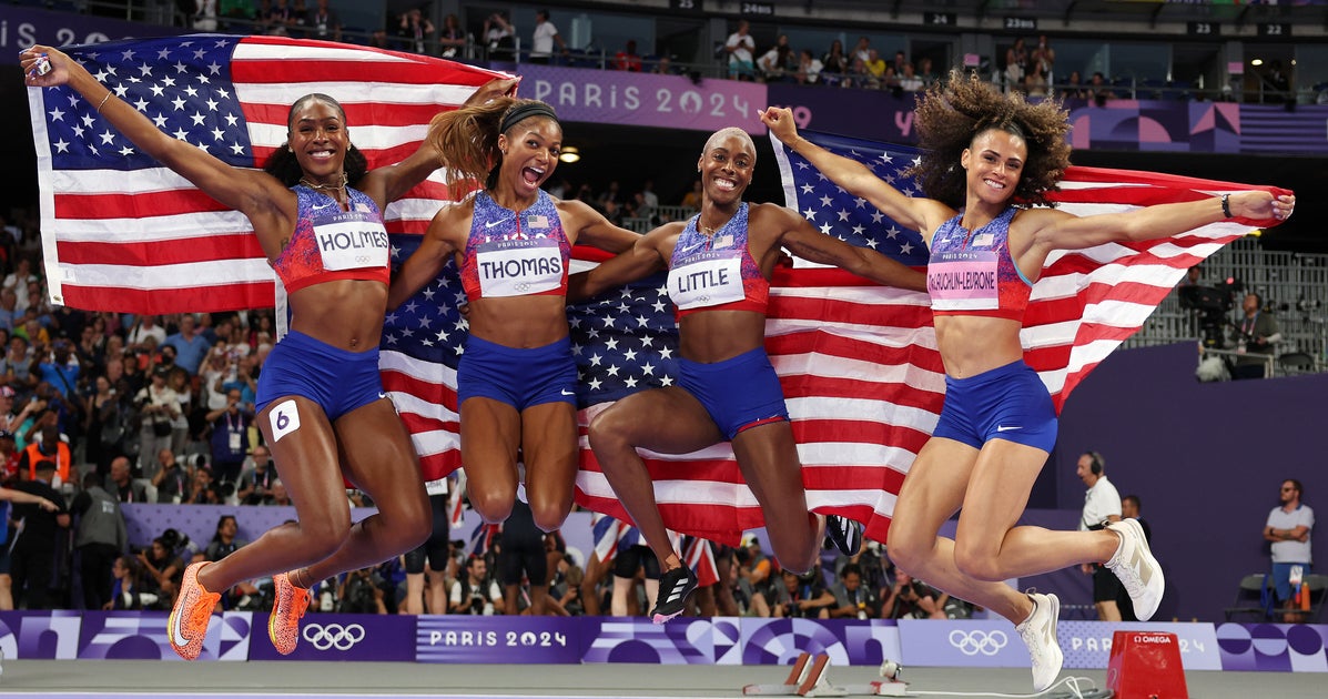 U S Sweeps 4x400 Relays At Paris Olympics In Blazing Fast Times u-s-sweeps-4x400-relays-at-paris-olympics-in-blazing-fast-times