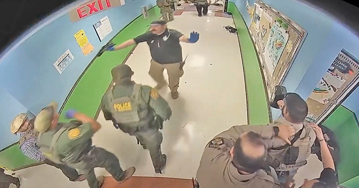 NextImg:'Hurry, Hurry, Hurry, Hurry!’: 911 Calls, Records Released From Uvalde School Shooting
