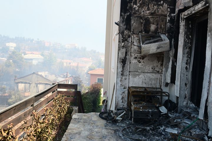 Πυρκαγιά στη Βορειοανατολική Αττική. Δευτέρα 12 Αυγούστου 2024 (ΤΑΤΙΑΝΑ ΜΠΟΛΑΡΗ / EUROKINISSI)