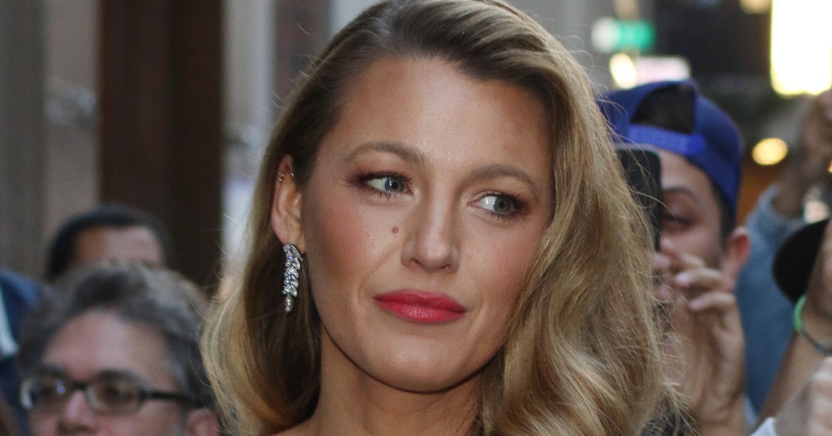 NextImg:Blake Lively Says ‘Dumbledore’ Is A ‘Better’ Middle Name Than The One She Has