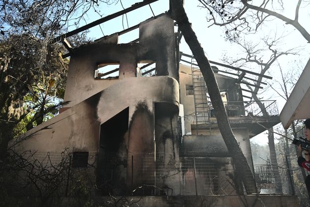 Πυρκαγιά στη Βορειοανατολική Αττική. Επόμενη ημέρα. Νέα Πεντέλη.Τρίτη 13 Αυγούστου 2024