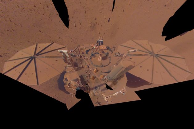 Μια «selfie» από το InSight Mars στον Άρη