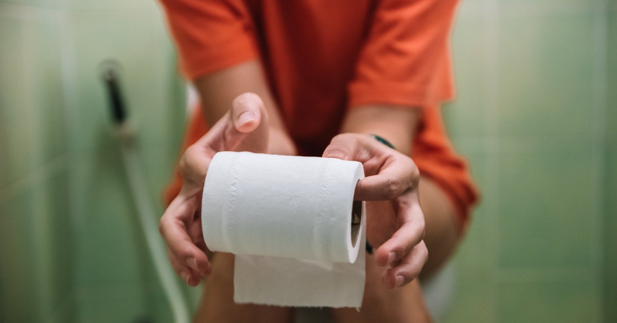 This 1 Toilet Habit Makes You More Prone To Hemorrhoids — And You’re Probably Doing It This 1 Toilet Habit Makes You More Prone To Hemorrhoids — And You’re Probably Doing It